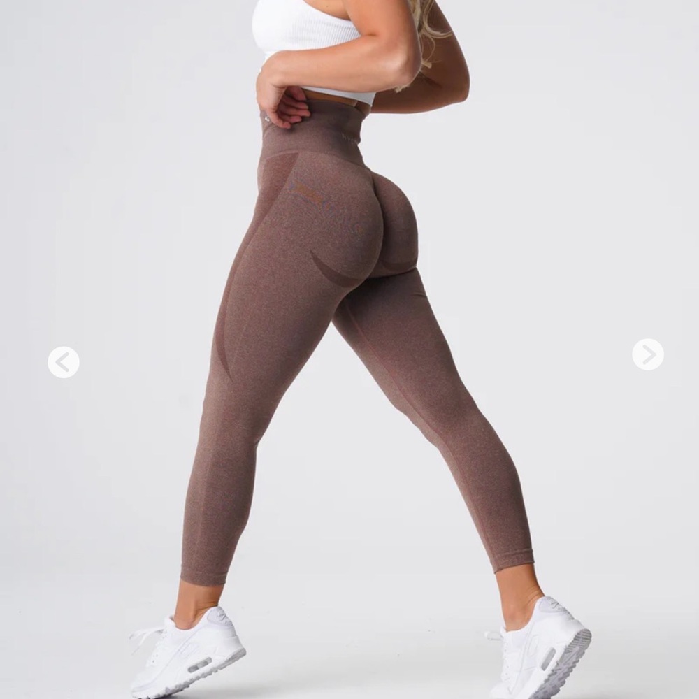 NVGTN Seamless Contour Leggings - Cocoa